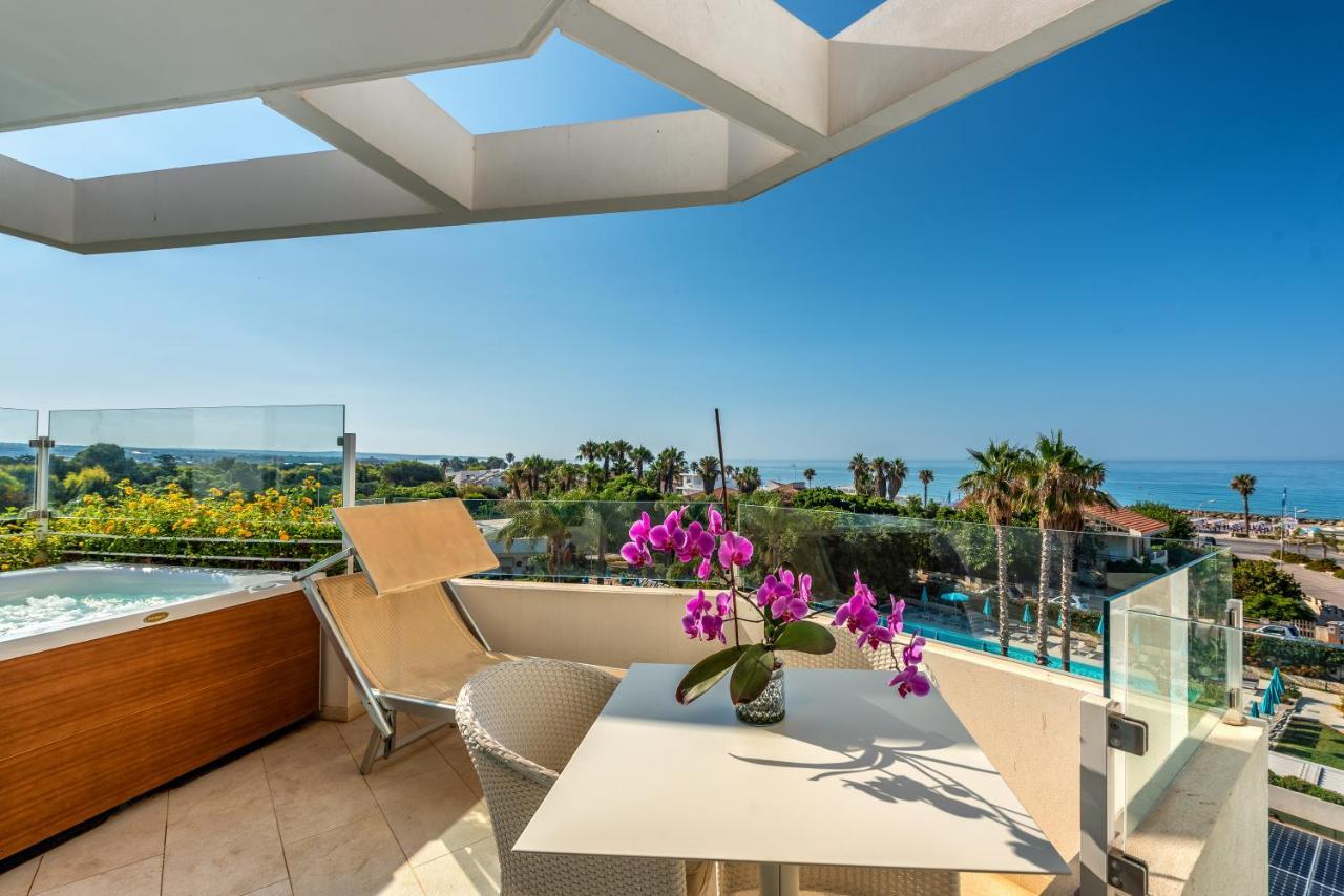 Acacia Palace (Adults Only) Marina di Ragusa Exterior photo