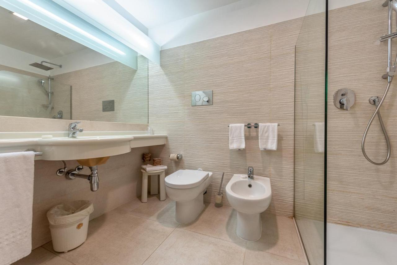 Acacia Palace (Adults Only) Marina di Ragusa Exterior photo