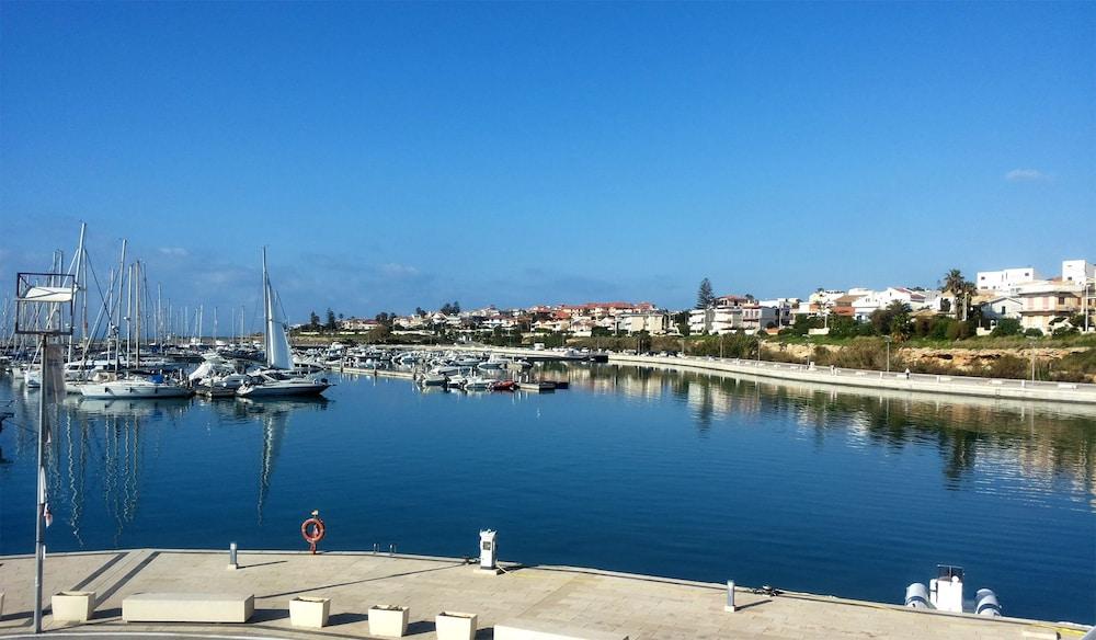 Acacia Palace (Adults Only) Marina di Ragusa Exterior photo