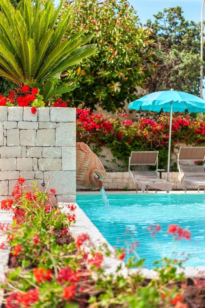 Acacia Palace (Adults Only) Marina di Ragusa Exterior photo