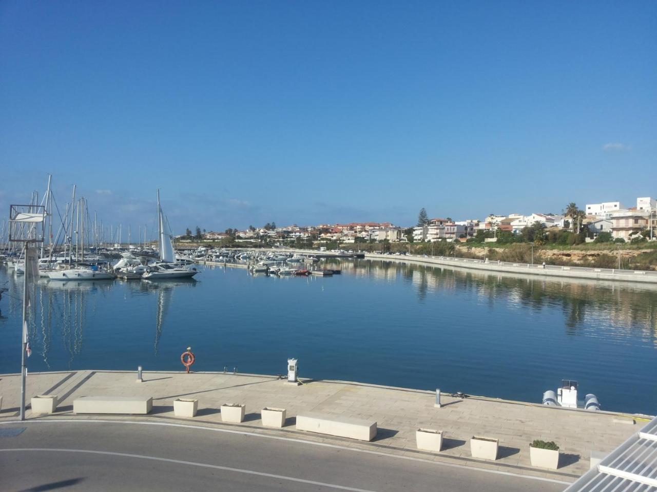 Acacia Palace (Adults Only) Marina di Ragusa Exterior photo